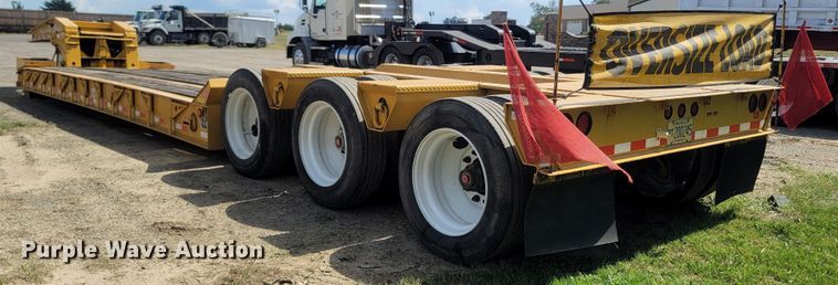 image for item LM9775 1999 Eager Beaver  lowboy equipment trailer