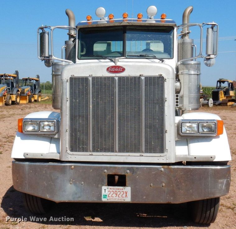 image for item MH9150 2007 Peterbilt 379  semi truck