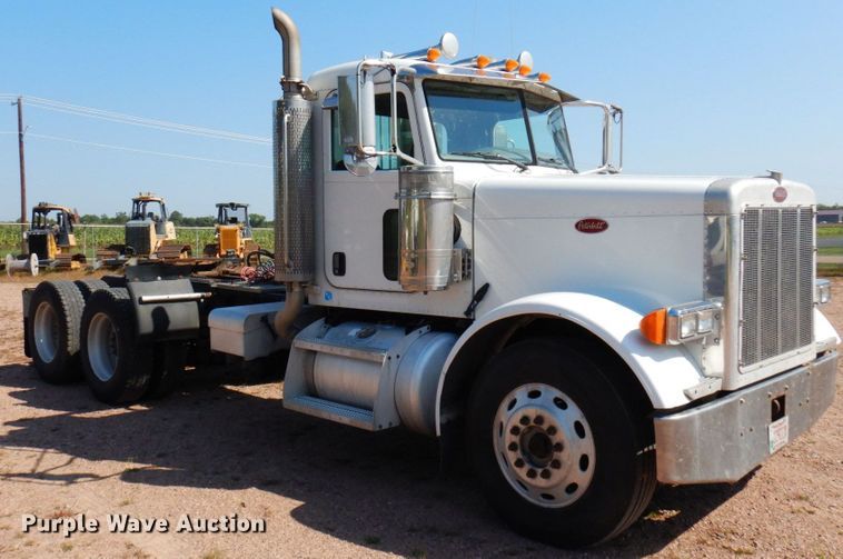 image for item MH9150 2007 Peterbilt 379  semi truck