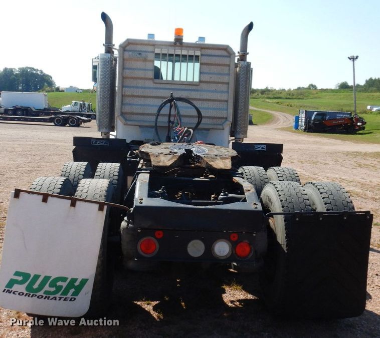 image for item MH9150 2007 Peterbilt 379  semi truck