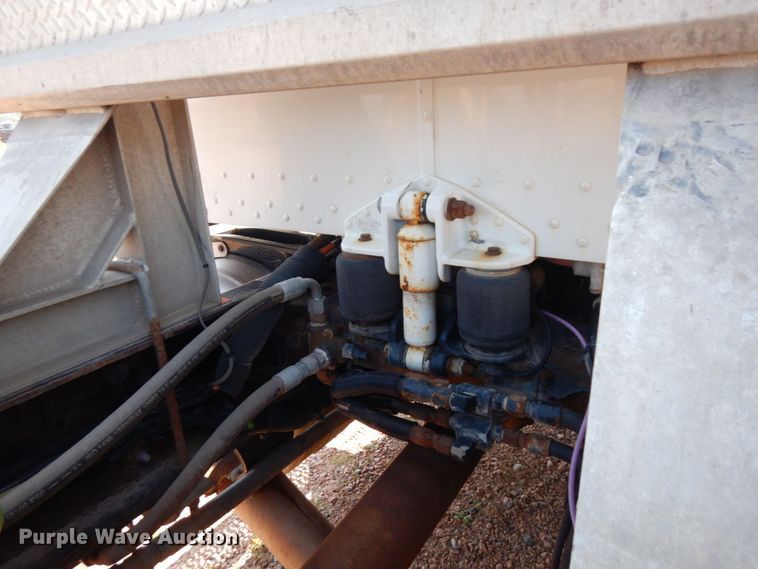 image for item MH9150 2007 Peterbilt 379  semi truck