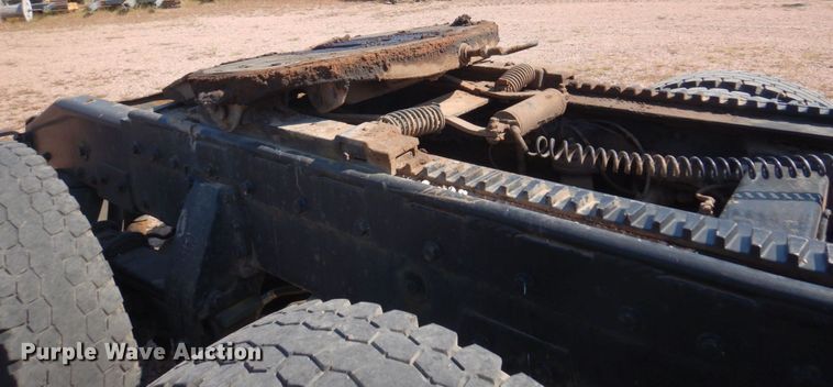 image for item MH9150 2007 Peterbilt 379  semi truck