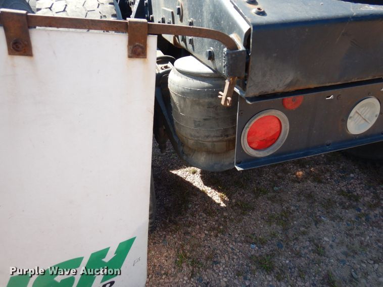 image for item MH9150 2007 Peterbilt 379  semi truck