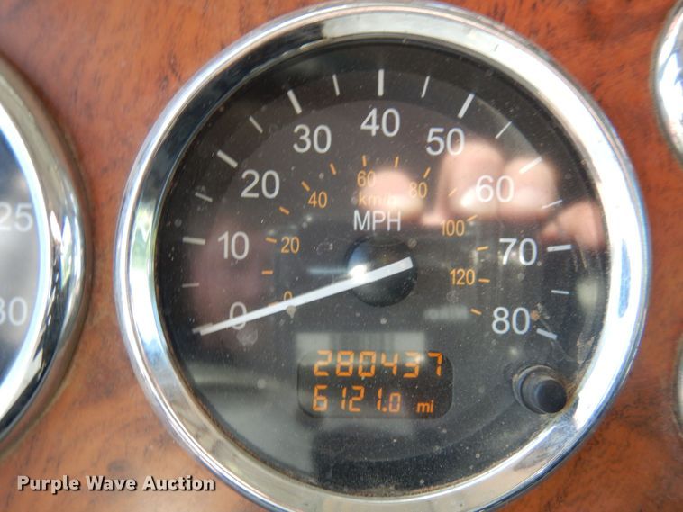 image for item MH9150 2007 Peterbilt 379  semi truck