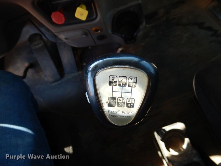 image for item MH9150 2007 Peterbilt 379  semi truck