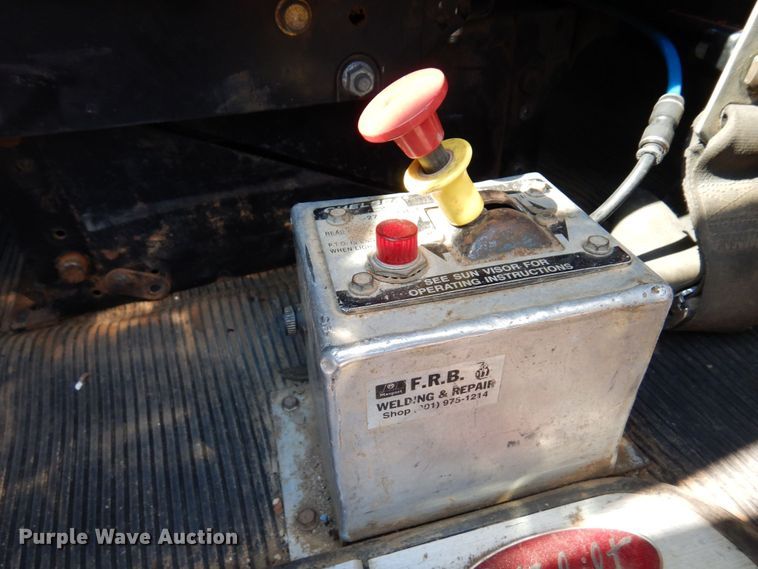 image for item MH9150 2007 Peterbilt 379  semi truck