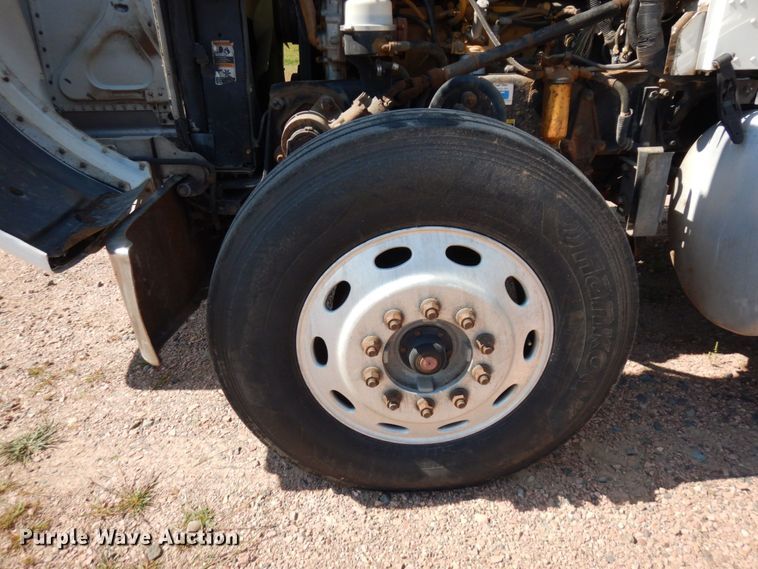 image for item MH9150 2007 Peterbilt 379  semi truck