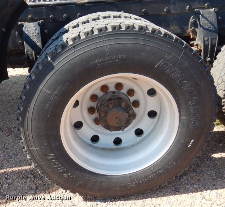 image for item MH9150 2007 Peterbilt 379  semi truck