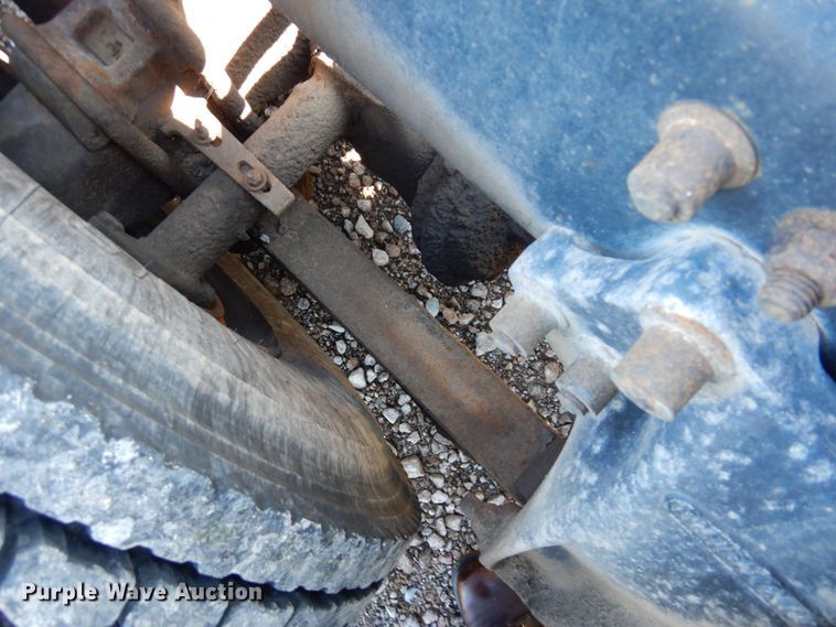 image for item MH9204 1995 Freightliner  semi truck