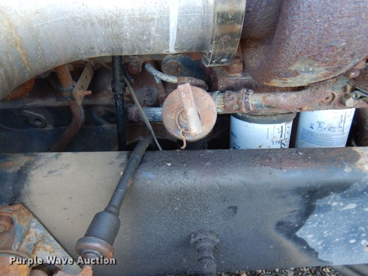 image for item MH9204 1995 Freightliner  semi truck