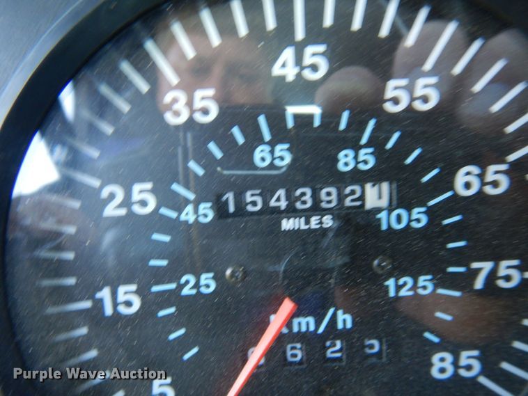 image for item MH9205 1994 Mack CH613  semi truck