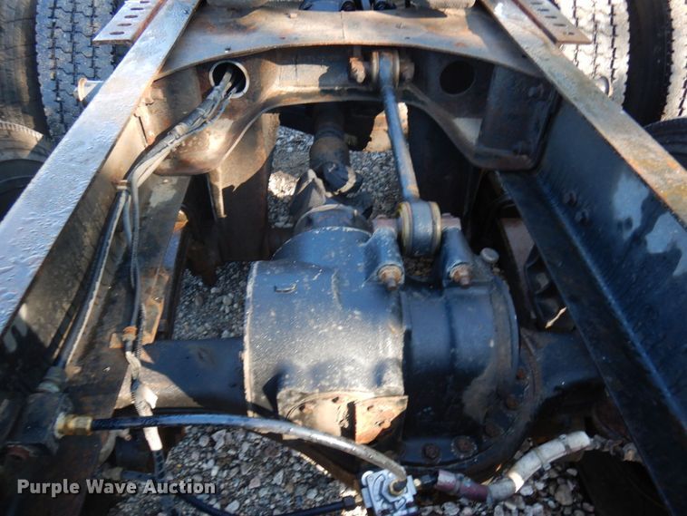 image for item MH9205 1994 Mack CH613  semi truck