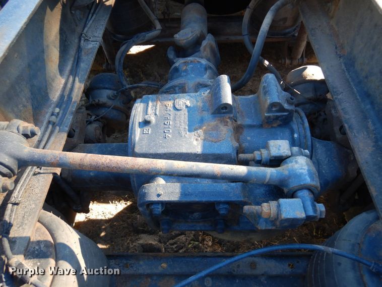 image for item MH9221 1999 Mack CH613  semi truck