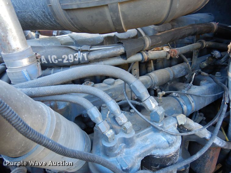 image for item MH9221 1999 Mack CH613  semi truck