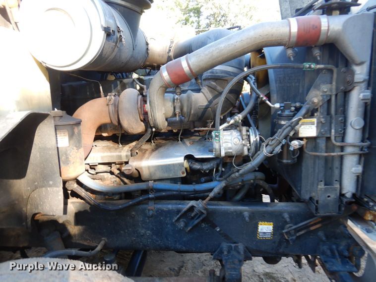 image for item MH9221 1999 Mack CH613  semi truck