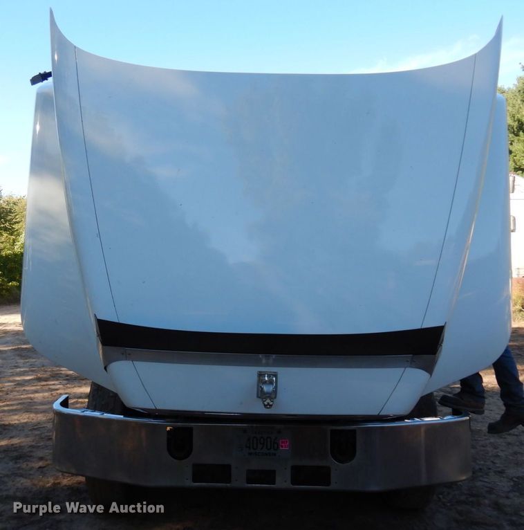 image for item MH9221 1999 Mack CH613  semi truck