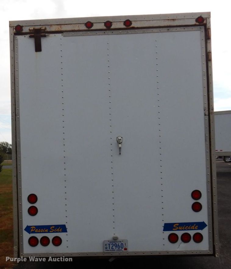 image for item MH9232 1996 Ford Aeromax L9000  truck with 1994 Wsch trailer