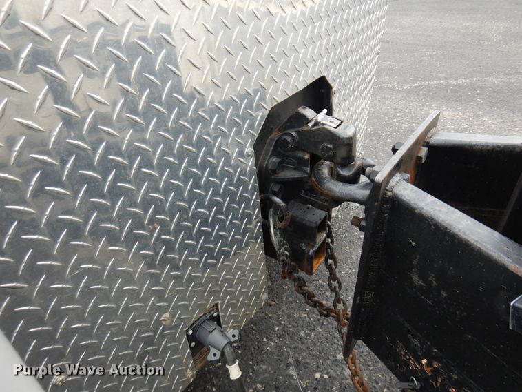 image for item MH9232 1996 Ford Aeromax L9000  truck with 1994 Wsch trailer