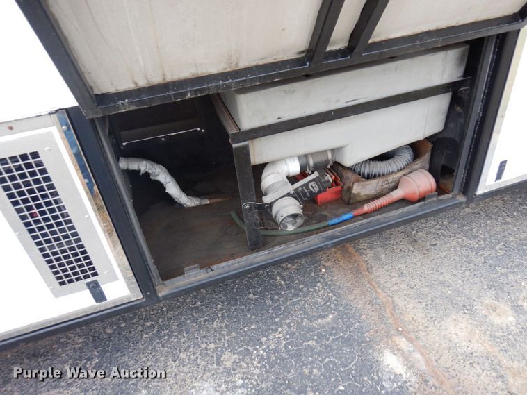 image for item MH9232 1996 Ford Aeromax L9000  truck with 1994 Wsch trailer