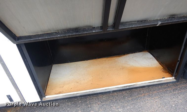 image for item MH9232 1996 Ford Aeromax L9000  truck with 1994 Wsch trailer