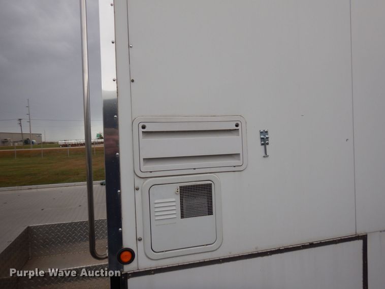 image for item MH9232 1996 Ford Aeromax L9000  truck with 1994 Wsch trailer