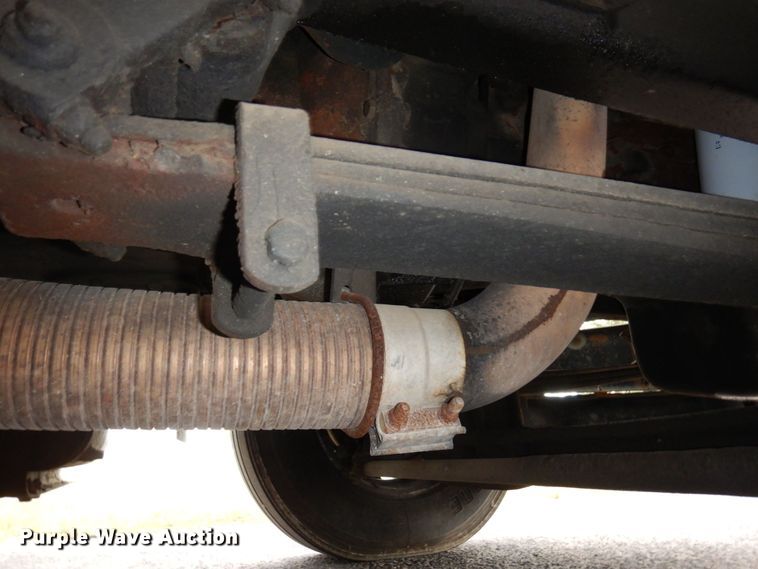 image for item MH9232 1996 Ford Aeromax L9000  truck with 1994 Wsch trailer