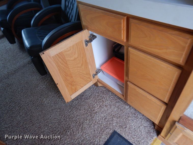 image for item MH9232 1996 Ford Aeromax L9000  truck with 1994 Wsch trailer