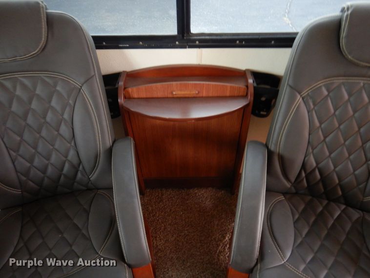 image for item MH9232 1996 Ford Aeromax L9000  truck with 1994 Wsch trailer