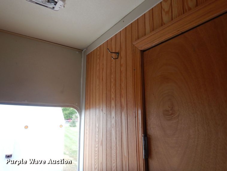 image for item MH9232 1996 Ford Aeromax L9000  truck with 1994 Wsch trailer