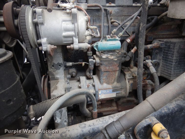 image for item MH9232 1996 Ford Aeromax L9000  truck with 1994 Wsch trailer