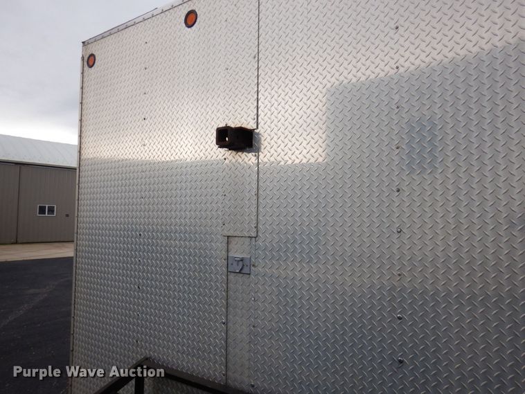 image for item MH9232 1996 Ford Aeromax L9000  truck with 1994 Wsch trailer