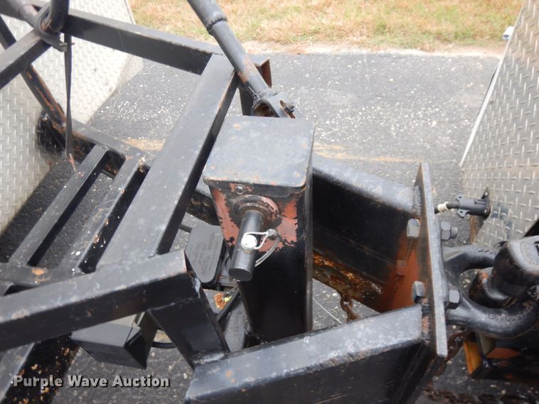 image for item MH9232 1996 Ford Aeromax L9000  truck with 1994 Wsch trailer