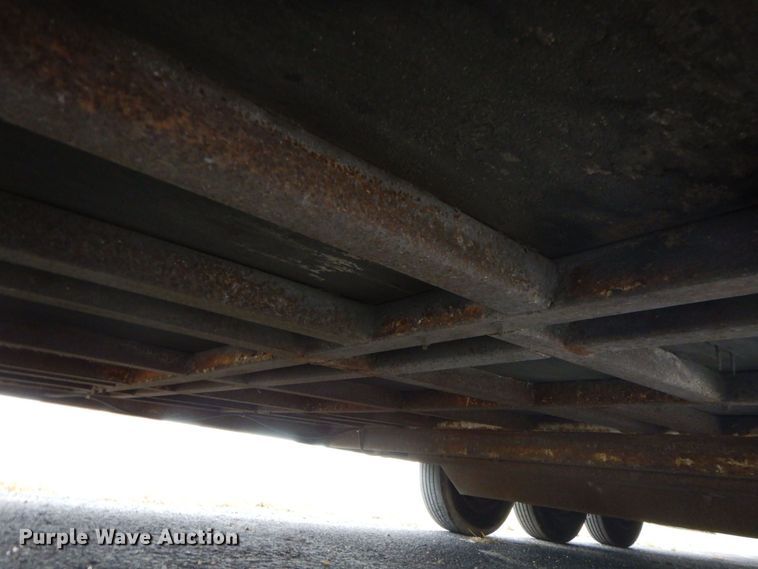 image for item MH9232 1996 Ford Aeromax L9000  truck with 1994 Wsch trailer