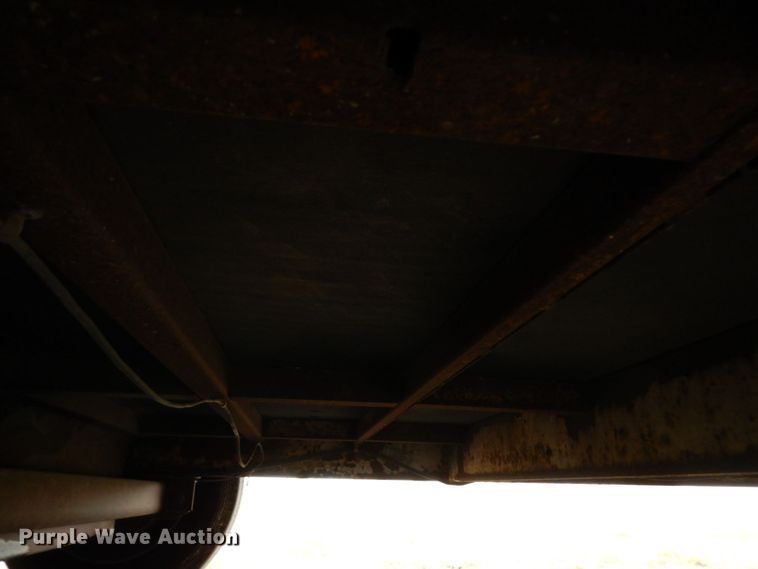 image for item MH9232 1996 Ford Aeromax L9000  truck with 1994 Wsch trailer