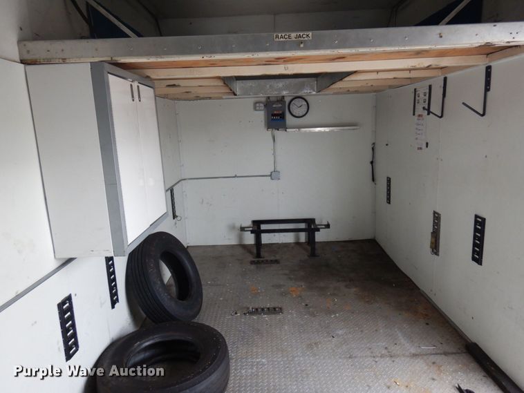 image for item MH9232 1996 Ford Aeromax L9000  truck with 1994 Wsch trailer