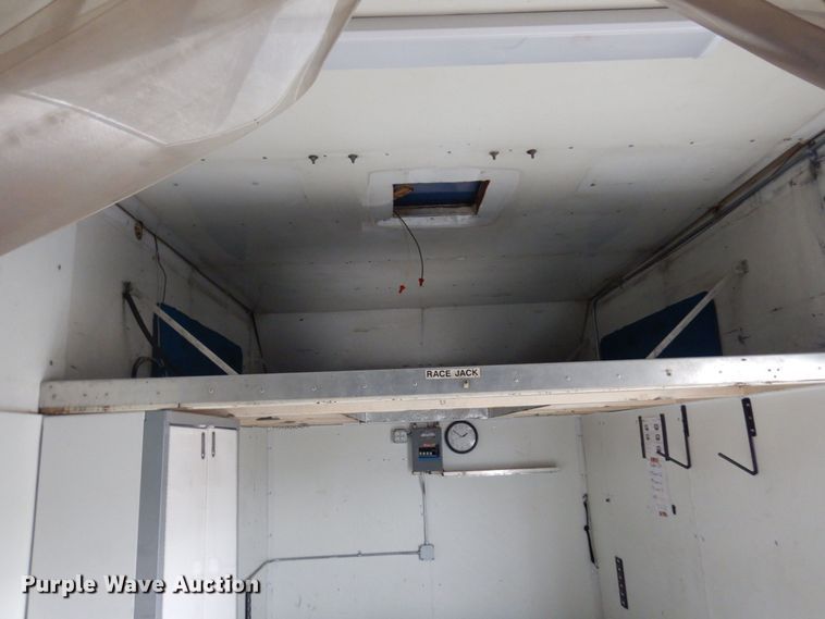 image for item MH9232 1996 Ford Aeromax L9000  truck with 1994 Wsch trailer