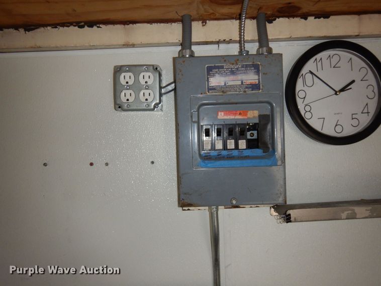 image for item MH9232 1996 Ford Aeromax L9000  truck with 1994 Wsch trailer