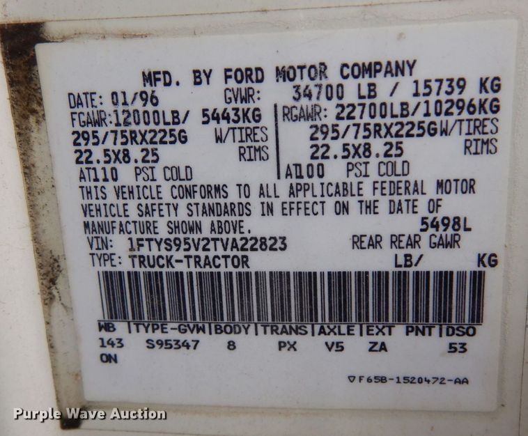 image for item MH9232 1996 Ford Aeromax L9000  truck with 1994 Wsch trailer