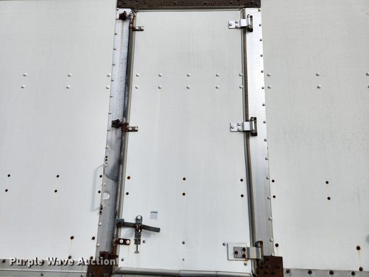 image for item MK9365 2005 Freightliner Business Class M2  box truck