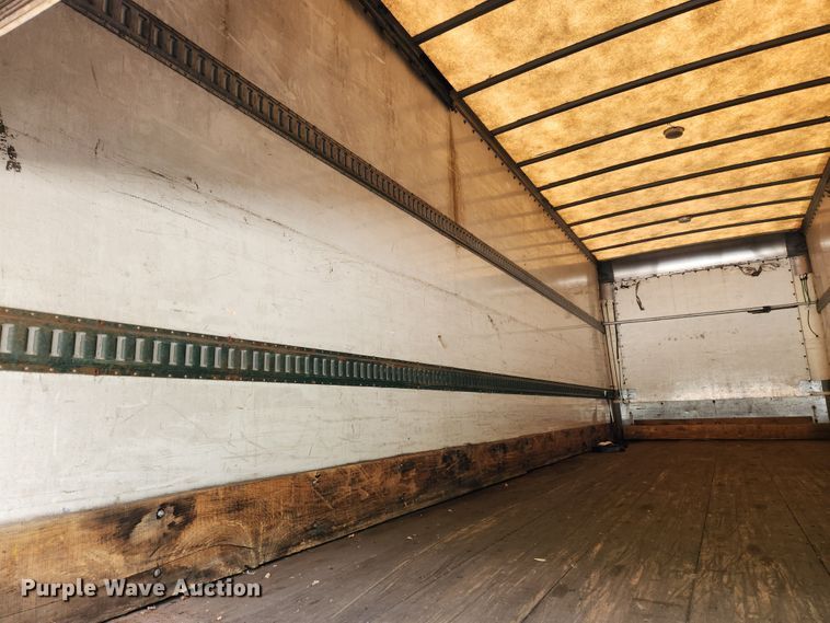 image for item MK9365 2005 Freightliner Business Class M2  box truck