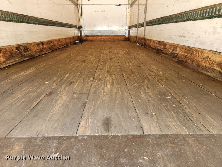 image for item MK9365 2005 Freightliner Business Class M2  box truck