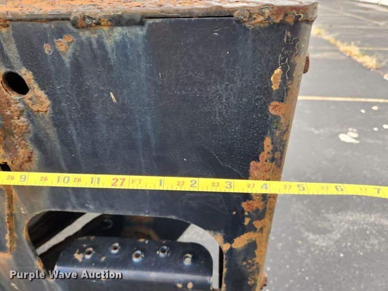 image for item MK9365 2005 Freightliner Business Class M2  box truck