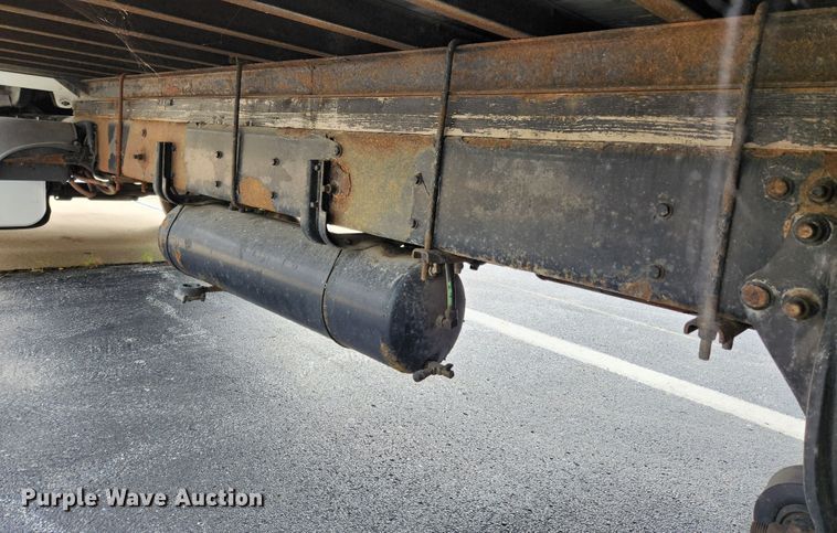 image for item MK9365 2005 Freightliner Business Class M2  box truck