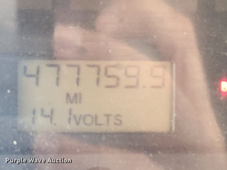 image for item MK9365 2005 Freightliner Business Class M2  box truck