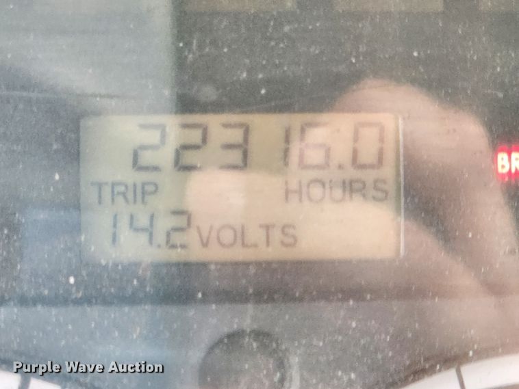 image for item MK9365 2005 Freightliner Business Class M2  box truck