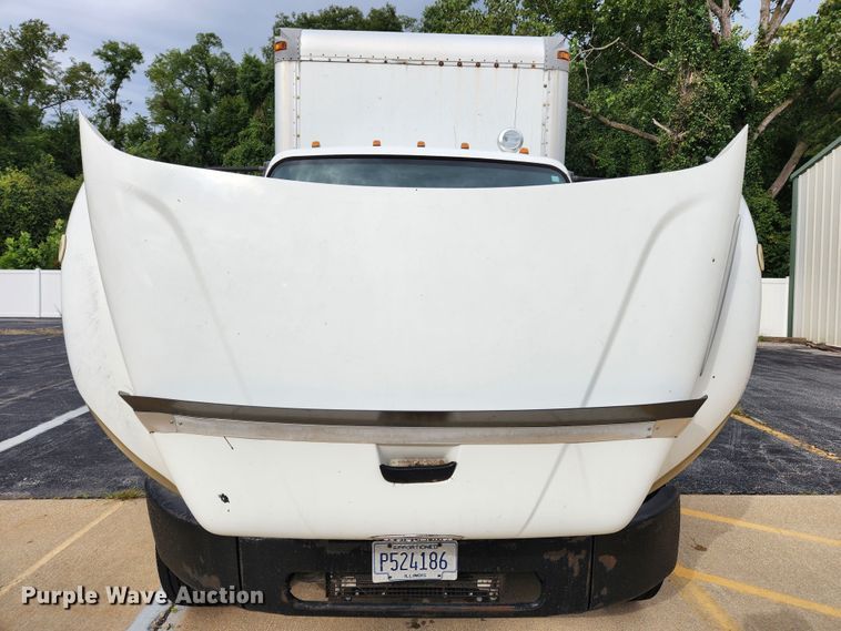 image for item MK9365 2005 Freightliner Business Class M2  box truck