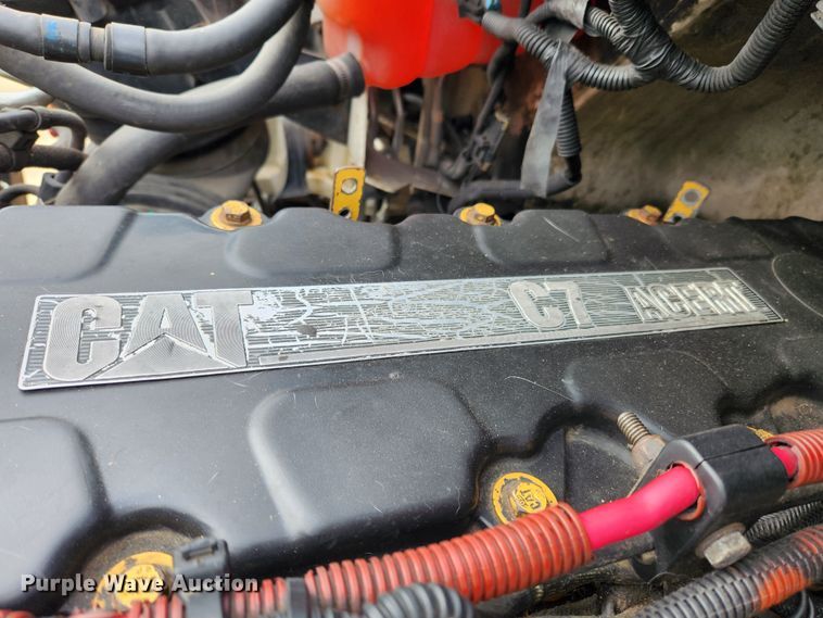 image for item MK9365 2005 Freightliner Business Class M2  box truck