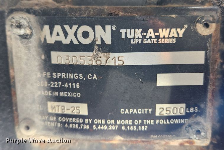 image for item MK9365 2005 Freightliner Business Class M2  box truck