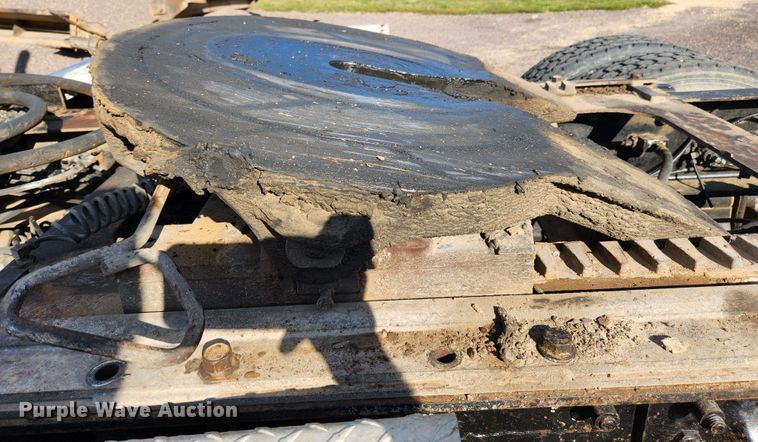 image for item MK9376 1993 Mack CH613  semi truck