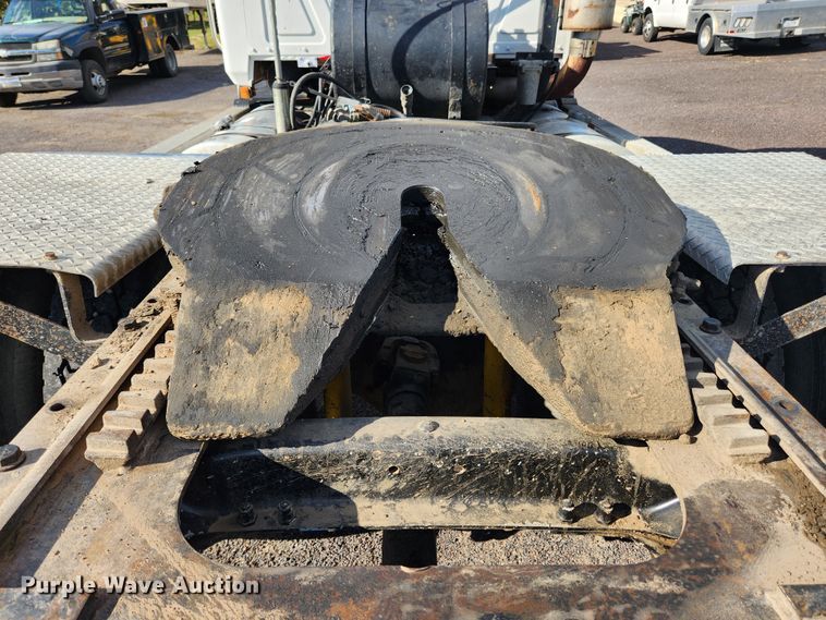 image for item MK9376 1993 Mack CH613  semi truck